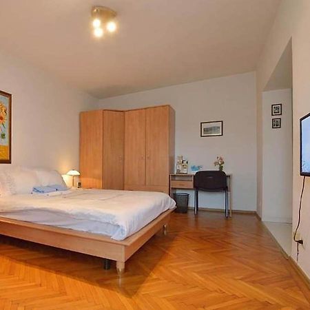 בוקרשט Atlas Accommodation Studio Romana De Lux מראה חיצוני תמונה