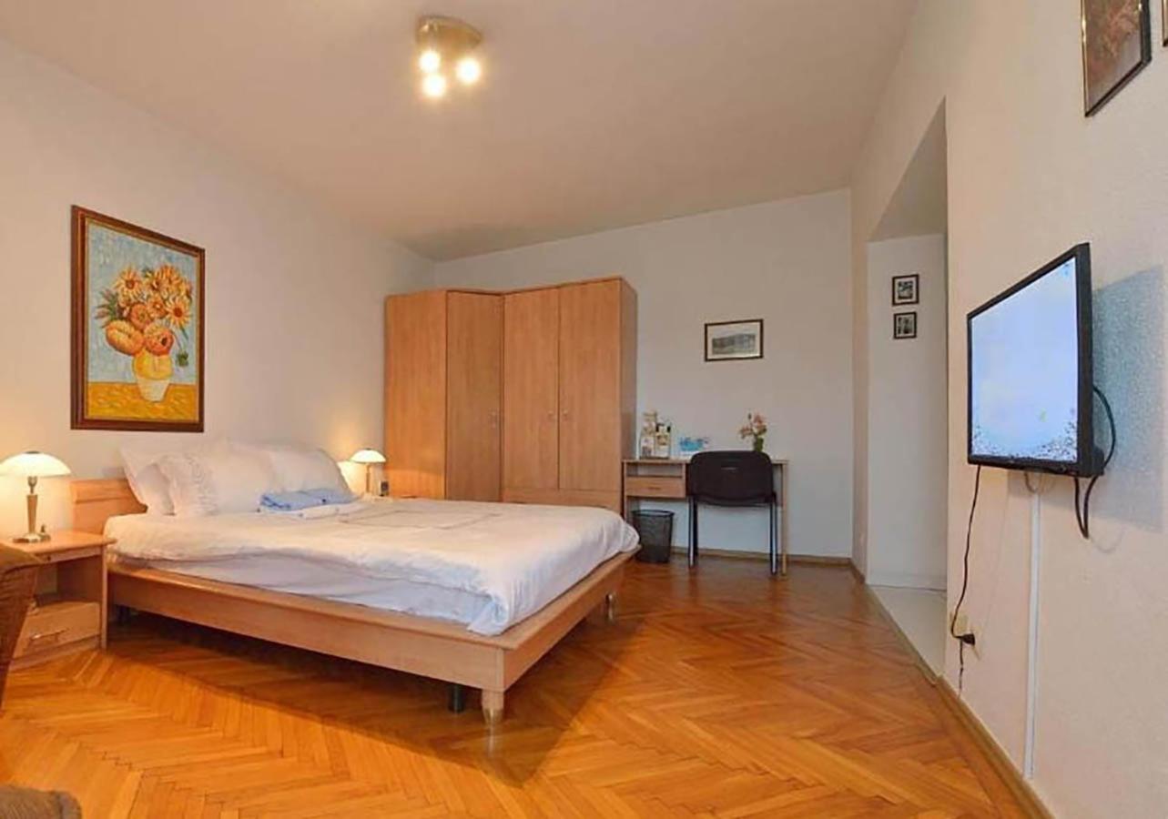 בוקרשט Atlas Accommodation Studio Romana De Lux מראה חיצוני תמונה